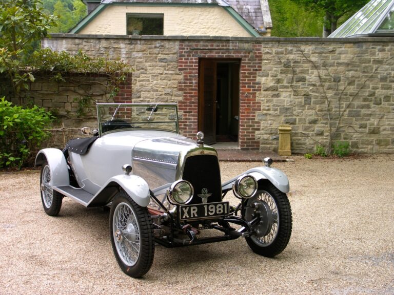 1924 Aston Martin Cloverleaf car photo 8 768x576 1