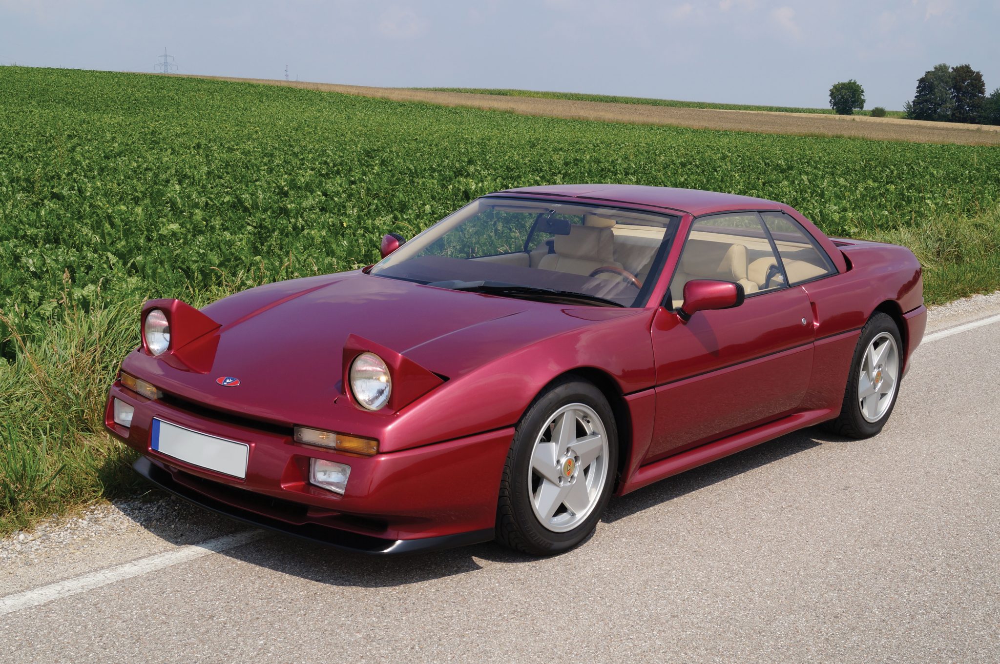 1991 Venturi Transcup 260 29 2048x1361 1