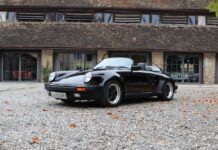 1991 Porsche 911 3.2 Speedster