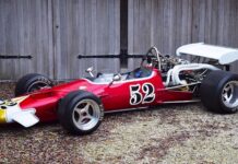 1969 McLaren M10B F5000