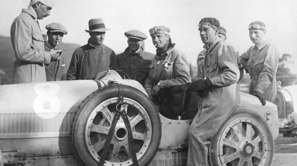 Bugatti Type 35 wins the Targa Florio 1925 1