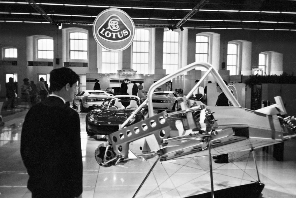 Lotus Elise extruded aluminium chassis BW