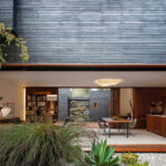 Venice House By Sebastian Mariscal