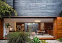 Venice House By Sebastian Mariscal