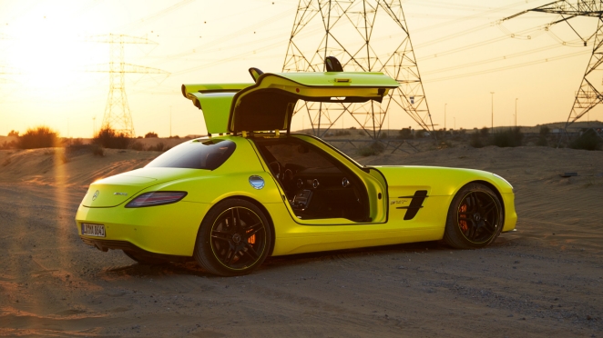 Mercedes-AMG SLS