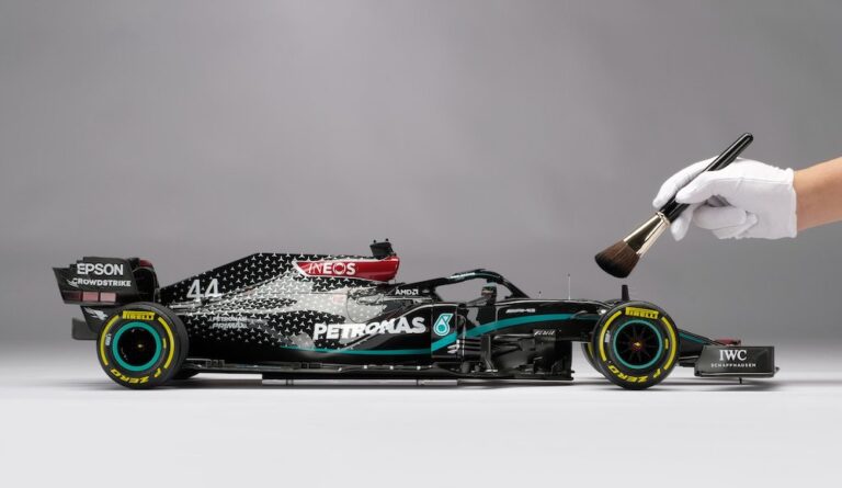 mercedes w11 diecast