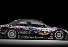 2005 Mika Hakkinen Mercedes-AMG DTM Car