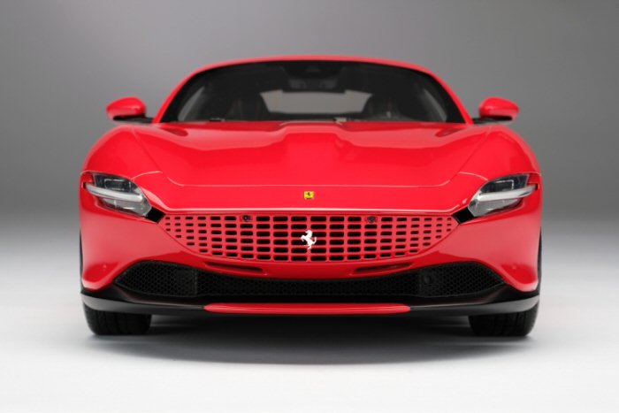 Ferrari Roma 1:12 Scale