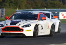 2011 Aston Martin GT4