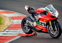 Start Of Production: The Panigale V2 Bayliss 1st Championship 20th Anniversary