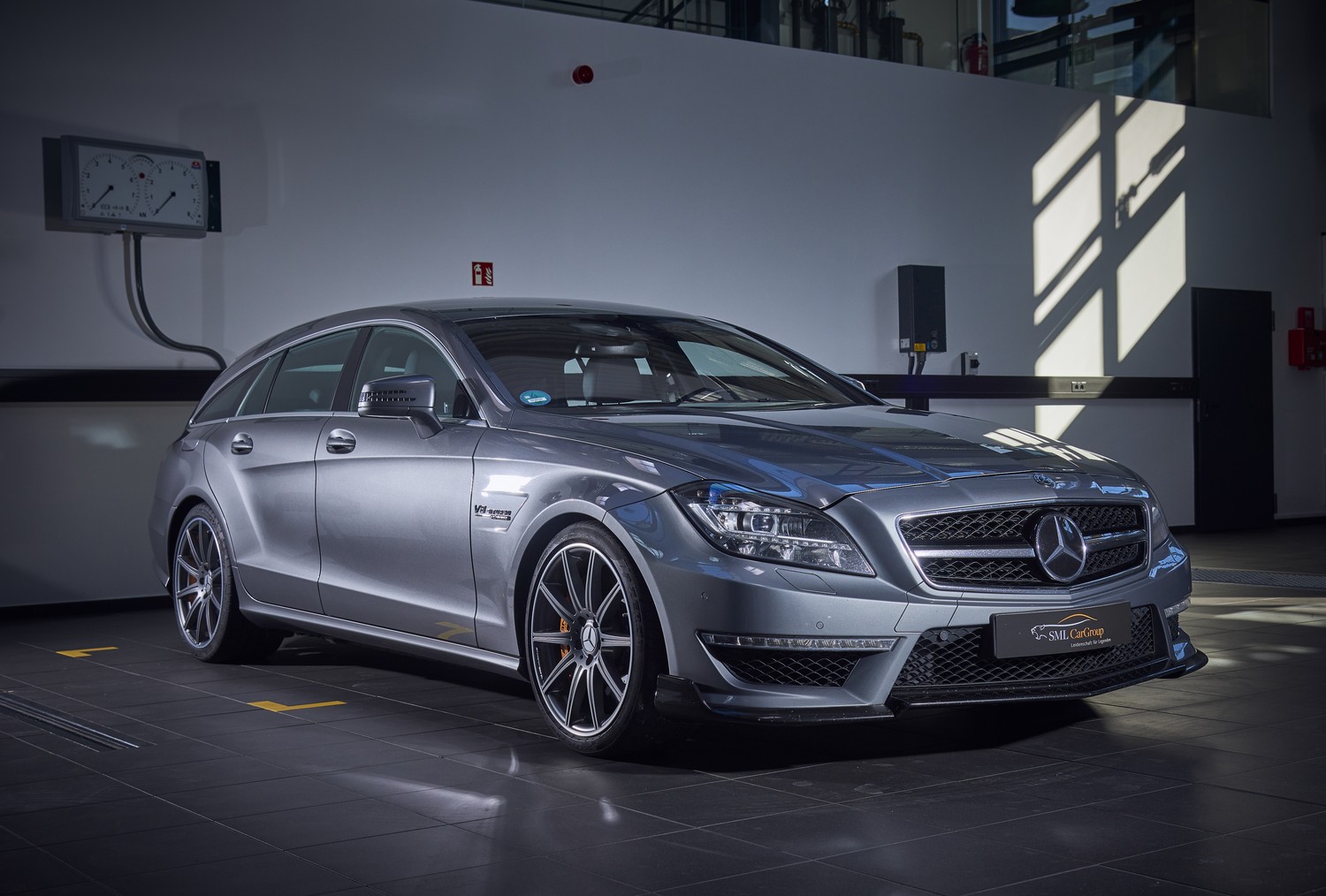 Trackmonster: Mercedes-Benz Renntech CLS 63 AMG Shooting Brake