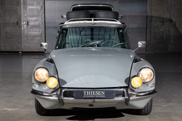 Citroën DS23 IE Pallas Norev au 1/18