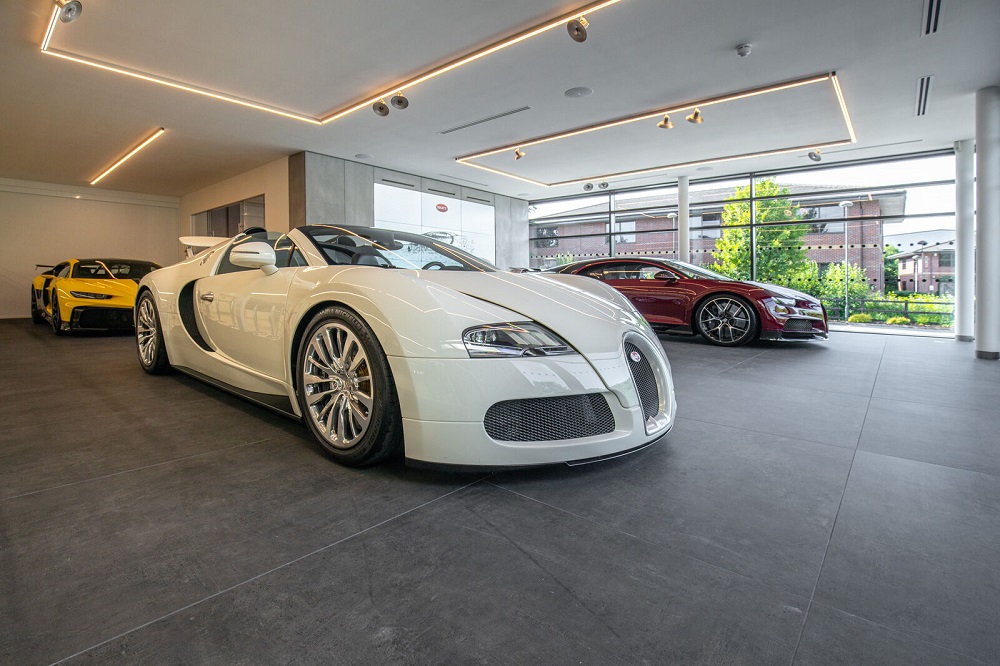 04 bugatti manchester