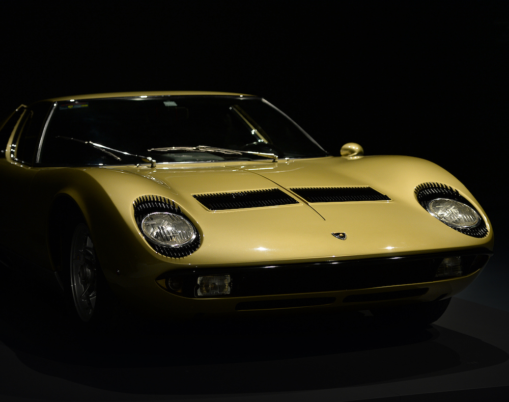 Profile: Lamborghini Miura - collectorscarworld