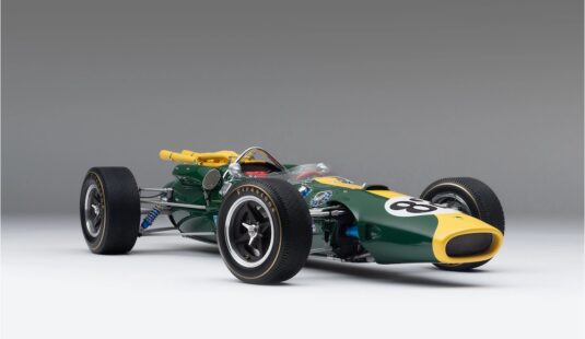 Lotus 38 - 1965 Indianapolis Winner