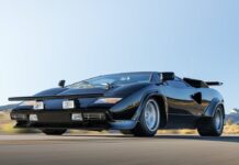 Cannonball Run Countach Roars Back Cannonball Run Countach Roars Back