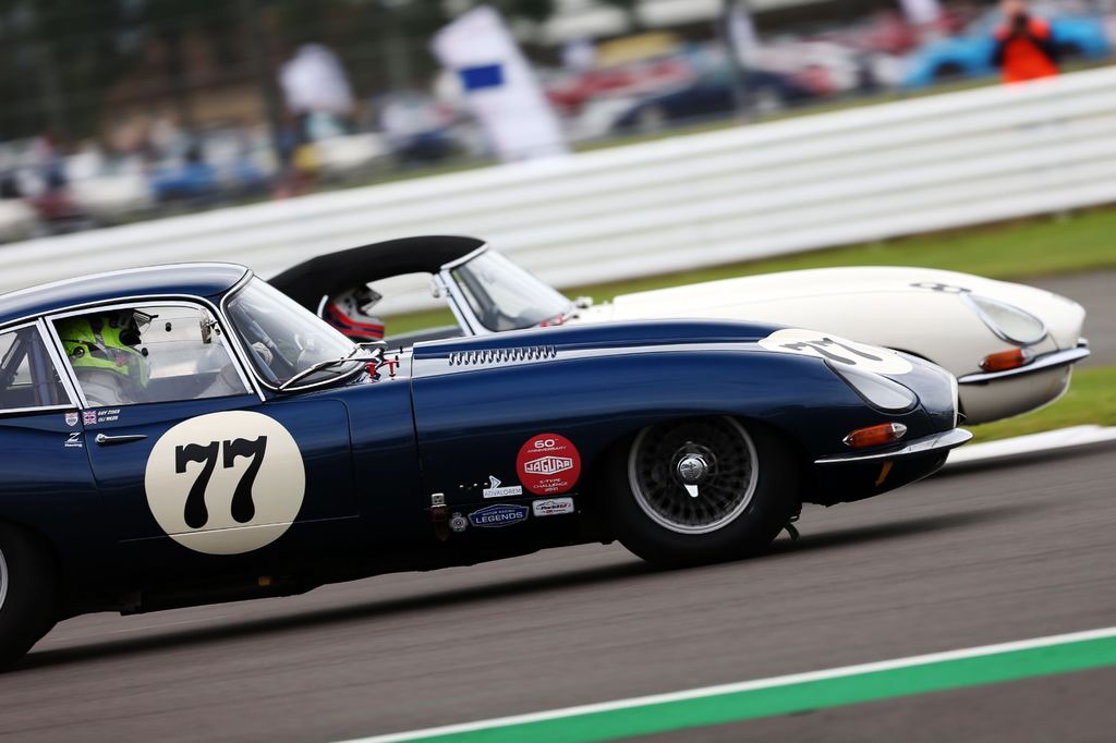 THE CLASSIC AT SILVERSTONE: RELIVE THE GOLDEN ERA OF ROARING RACING CARS