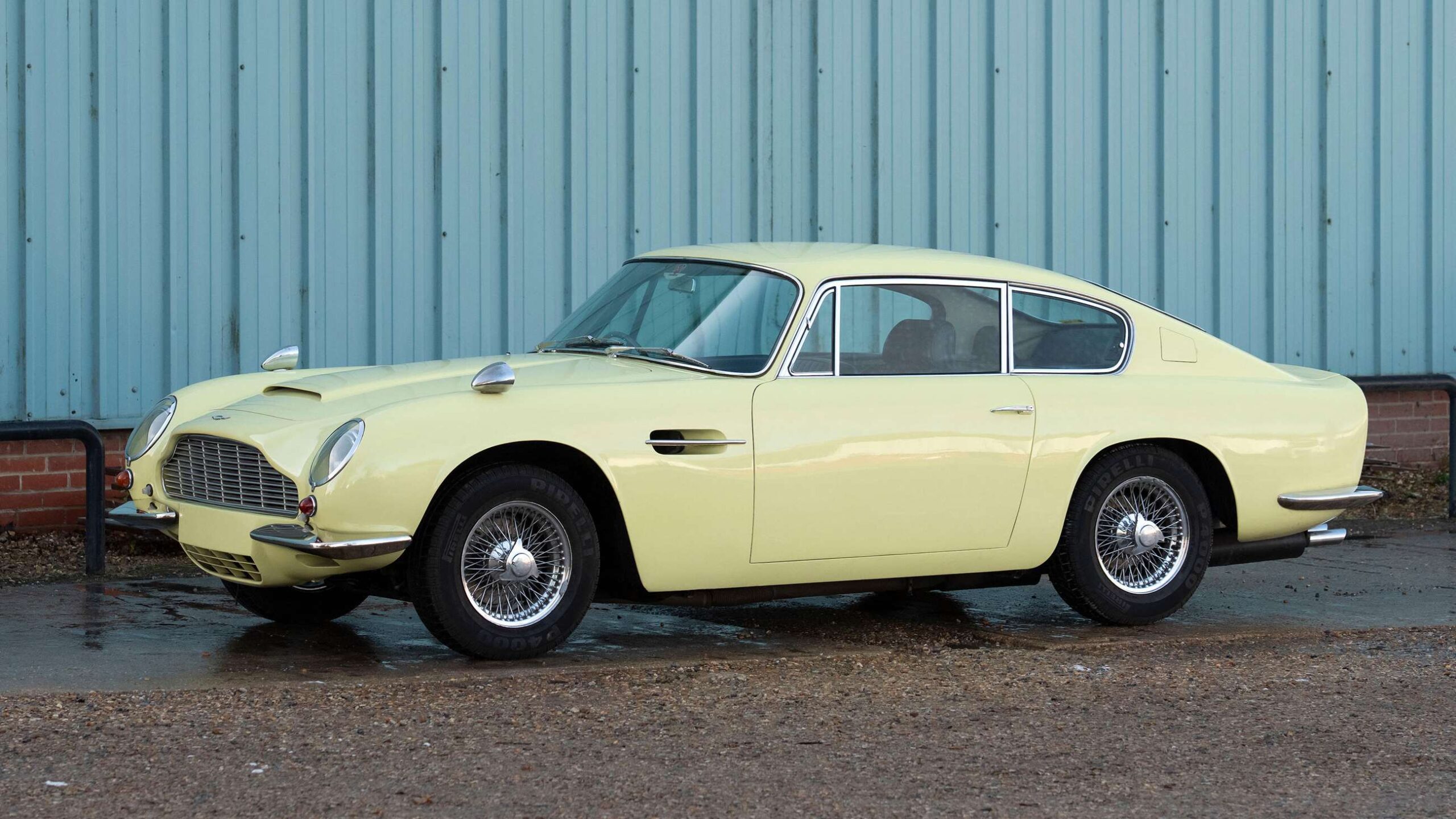 bonhams 79mm aston martin db6 mk2 28022022 scaled