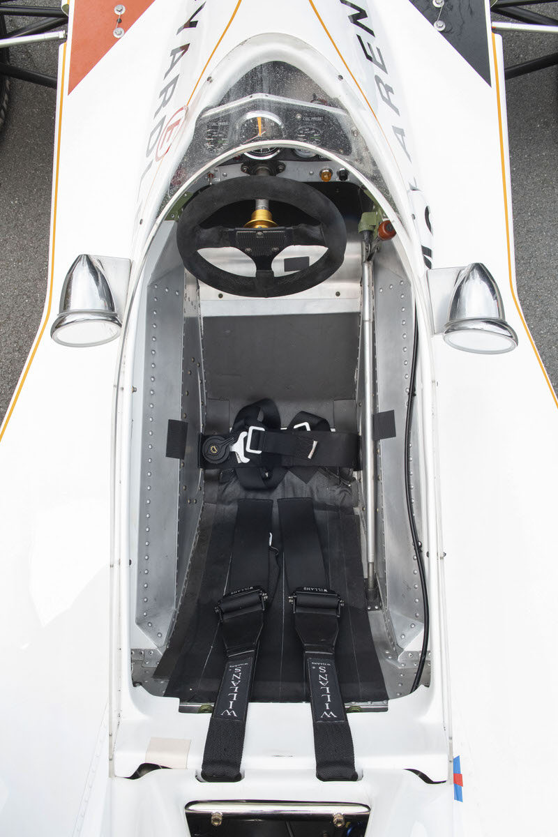 McLaren Yardley 022