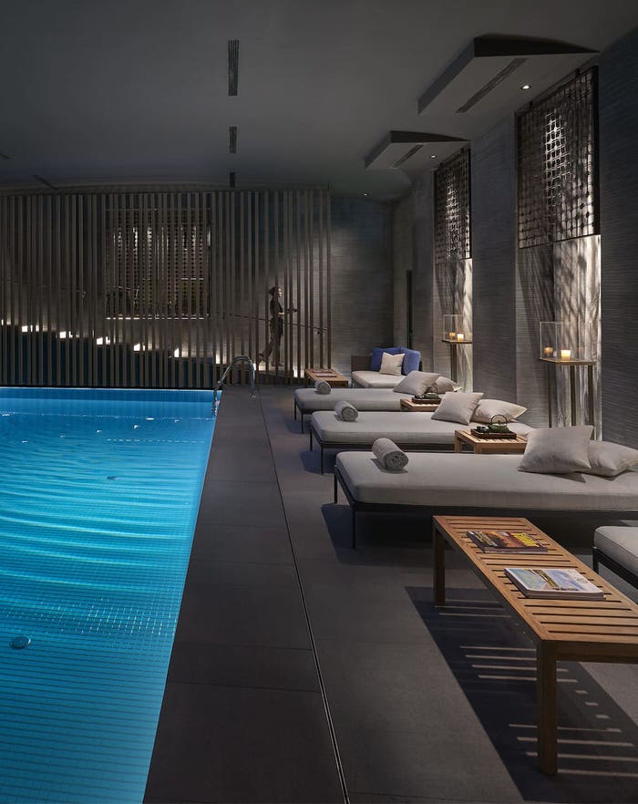 milan luxury spa pool 01