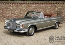 1962 Mercedes-Benz W111 220SE