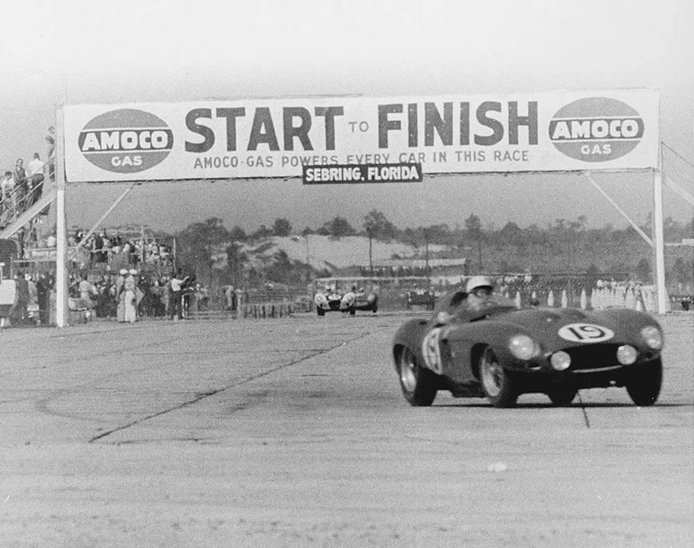 Sebring Racing Line Return To Sebring - collectorscarworld