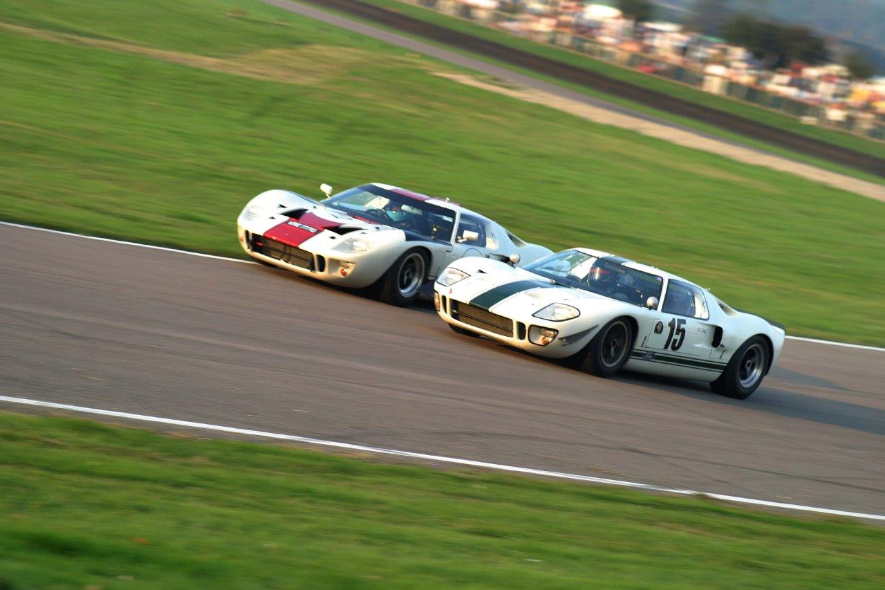 11 GT40 Rev04 1010