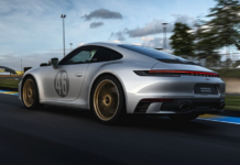 Porsche 911 Carrera GTS Le Mans