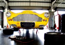 Aston Martin, Ferrari, Cobra: Back To The Roots