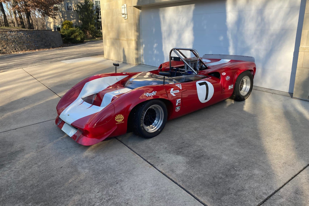 1967 Lola T70 MK3B - collectorscarworld