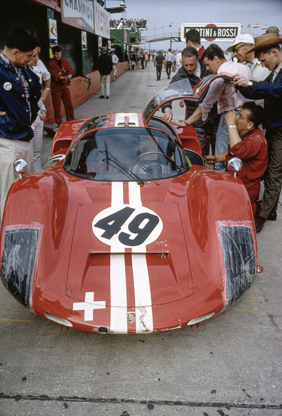 50-sr-1966-009-siffert-voegele-porsche-906_rgb-2