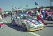 Artcurial: Automobiles Sur Les Champs-Élysées