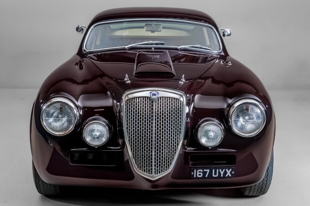 1954 Lancia Aurelia B20GT Series 4 Outlaw - collectorscarworld