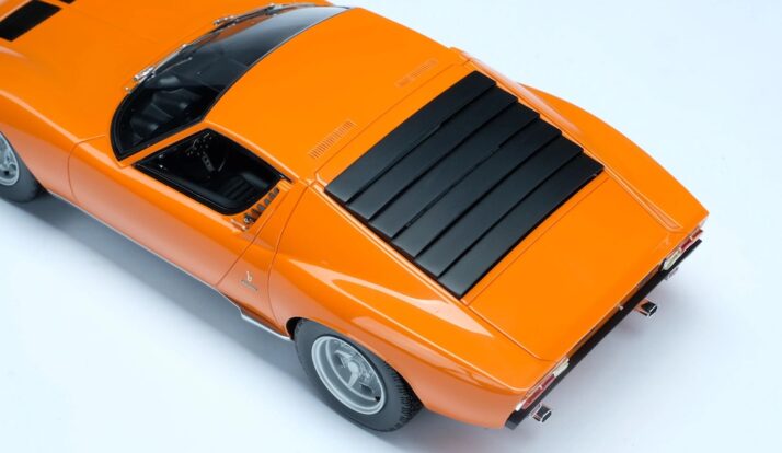 Lamborghini Miura P400 SV By Amalgam Collection