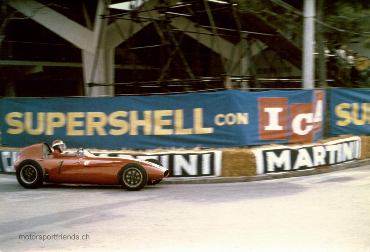 44-gs-1961-001-peter-monteverdi-lola-mk2_coated-3