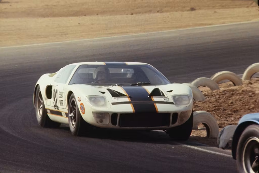 GT40 GettyImages 155880223 scaled 1
