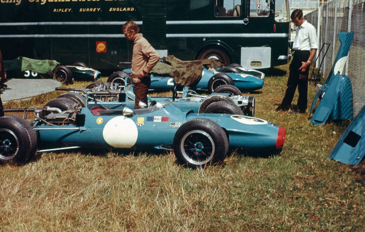 15 RE 1966 053 Jean-Pierre Jassaud's Matra MS8-Cosworth F3_10