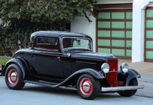 1932 Ford 3-Window Coupe Hot Rod