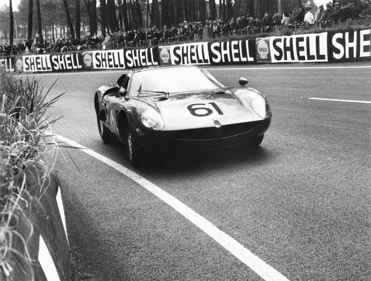 24-lm-1966-spartaco-dino-ignazio-giunti-asa-rb613-dnf-clutch_10