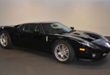 2005 Ford GT