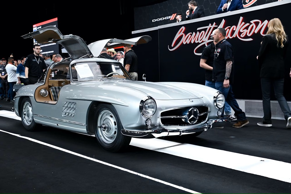 Lot 1406 1956 MERCEDES BENZ 300SL GULLWING COUPE scaled 1