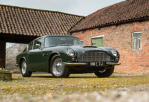 1971 Aston Martin DB6 Mk2