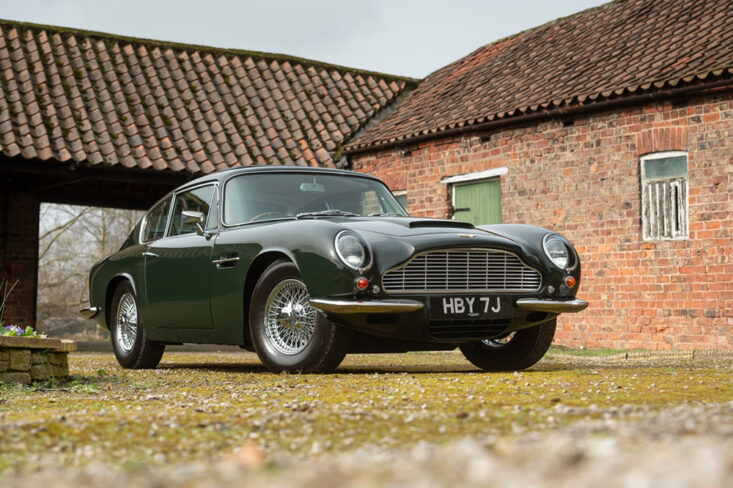 1971 Aston Martin DB6 Mk2