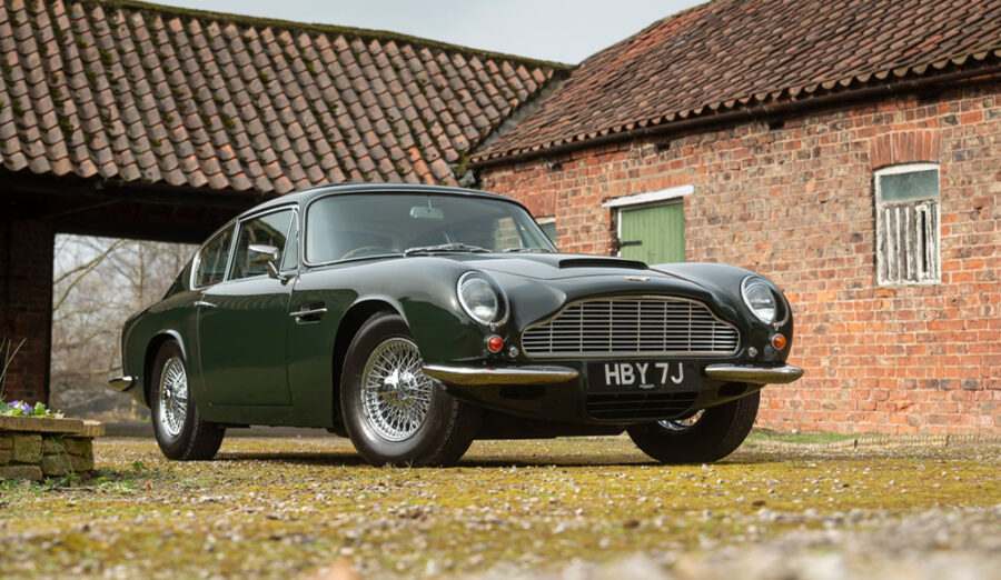 1971 Aston Martin DB6 Mk2