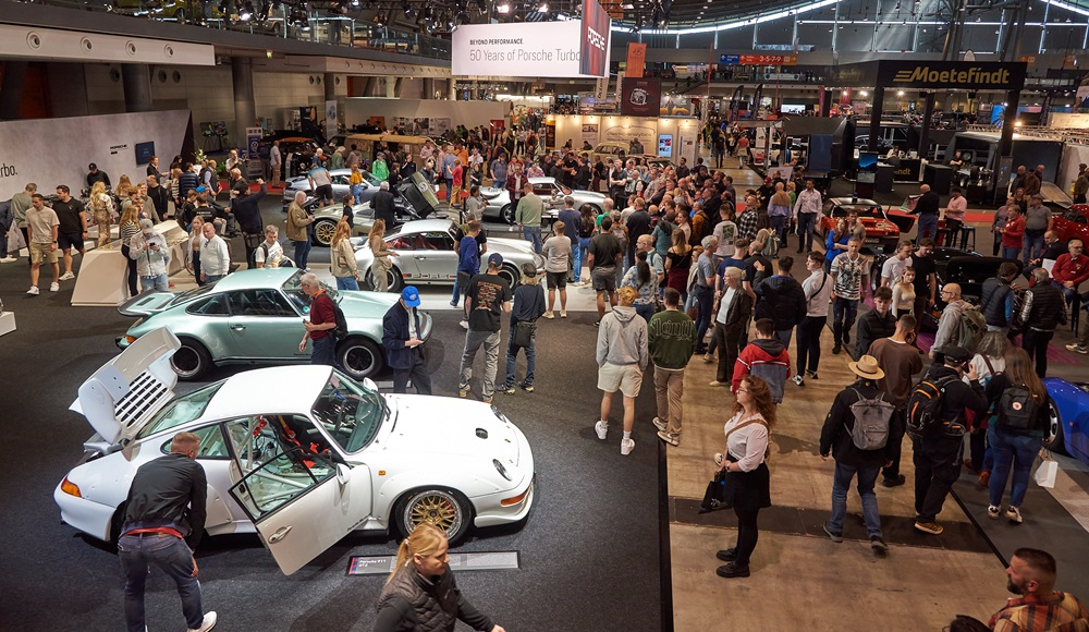 Retro Classics Stuttgart With Great Success & Atmosphere