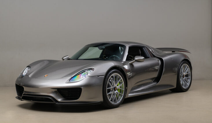 2015 Porsche 918 Spyder