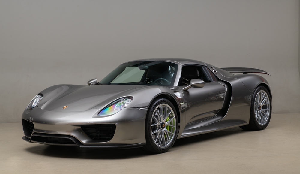 2015 Porsche 918 Spyder - collectorscarworld