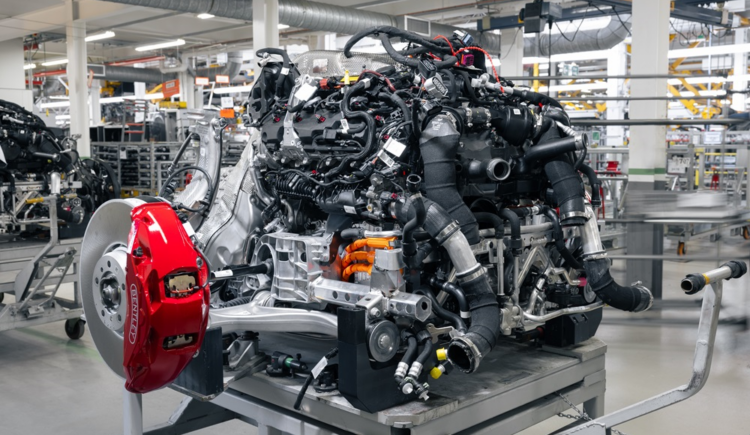 Bentley’s Performance V8 Hybrid Succeeds W12