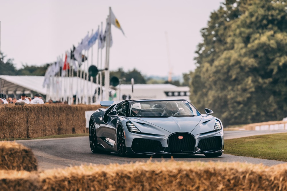 08 BUGATTI Goodwood FOS 24