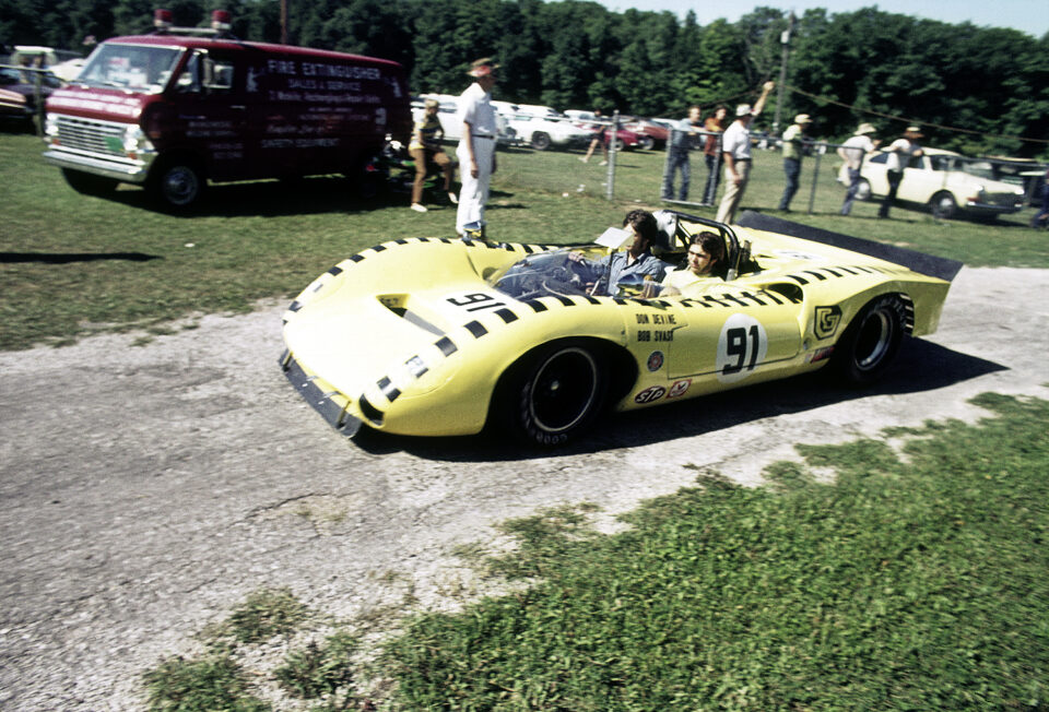 33-el-1971-024-don-devine-lola-t70-mk-3-chevrolet-the-overripe-banana_rgb_gross-4